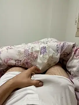 Mstfaavan64 online show from April 2026 02:04:02 AM