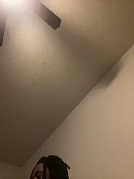 Snapshot of TheRealKnottiHead chatting on March 2026 01:19:01 AM TheRealKnottiHead online show from March 2026 01:19:01 AM