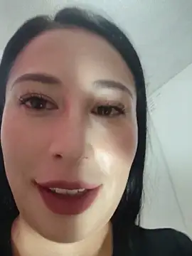 Emma Hotkiss online show from June 2026 08:55:02 PM