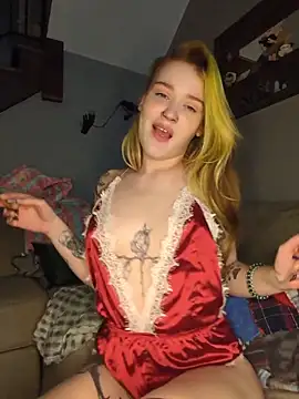 Snapshot of mattiethebaddieee chatting on February 2026 02:21:02 AM mattiethebaddieee online show from February 2026 02:21:02 AM