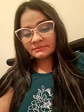 Snapshot of chiki31 chatting on October 2025 03:53:02 AM chiki31 online show from October 2025 03:53:02 AM