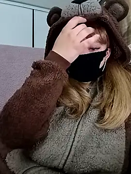 Snapshot of N3RDBURD chatting on October 2025 03:24:02 PM N3RDBURD online show from October 2025 03:24:02 PM