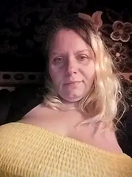 Lana-murr online show from December 2025 10:05:02 PM