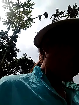 bella-la online show from February 2026 05:44:02 AM