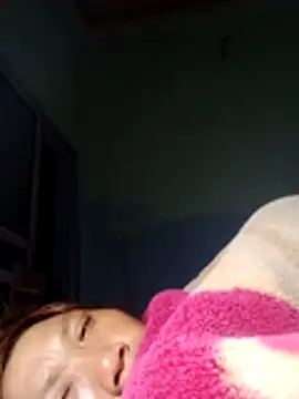 bella-la online show from February 2026 09:27:01 PM