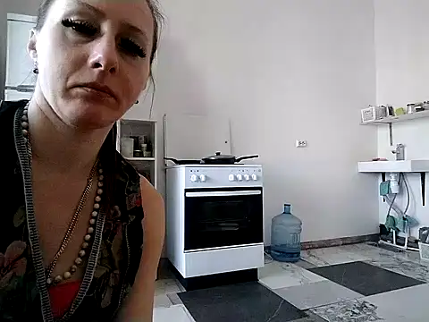 Snapshot of Anneta280671 chatting on June 2026 08:12:02 AM Anneta280671 online show from June 2026 08:12:02 AM