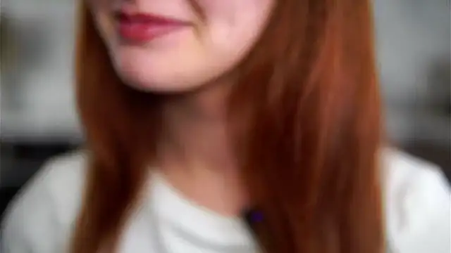 YettaCalabria online show from December 2025 11:41:02 AM