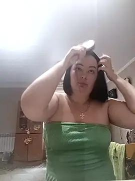 Sunny Isles Beach online show from November 2025 06:13:01 AM