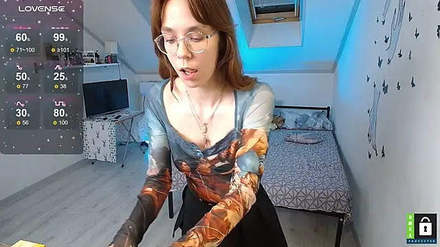 Karina Bae online show from October 2025 05:37:01 PM