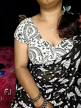 Snapshot of shreyareddy99 chatting on February 2026 11:11:02 PM shreyareddy99 online show from February 2026 11:11:02 PM