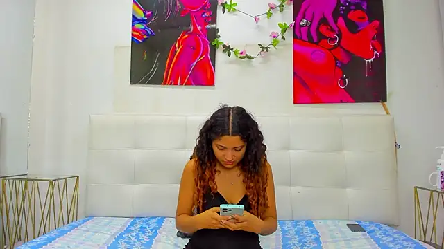 ahsly78alejandro online show from January 2026 01:16:01 PM