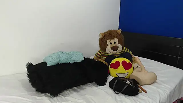 EmmilyConnor online show from April 2026 02:53:02 PM