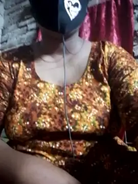 Liza0103 online show from October 2025 04:55:01 PM