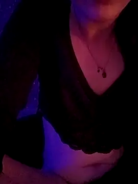 Heavenlyangelforever online show from December 2025 05:47:02 AM