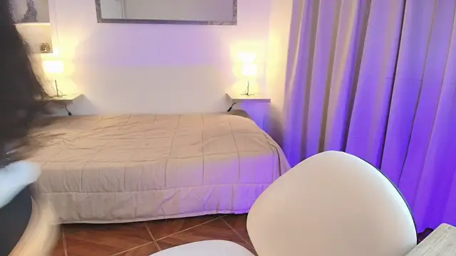 elli snow1 online show from November 2025 08:34:02 PM