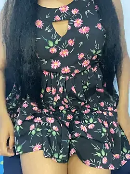 Snapshot of Shelas_room_official chatting on May 2026 10:42:01 AM Shelas room official online show from May 2026 10:42:01 AM