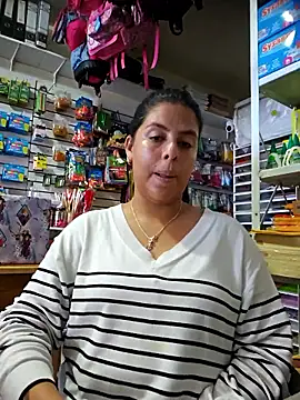 Snapshot of amonet_fg chatting on November 2025 07:59:01 PM amonet fg online show from November 2025 07:59:01 PM