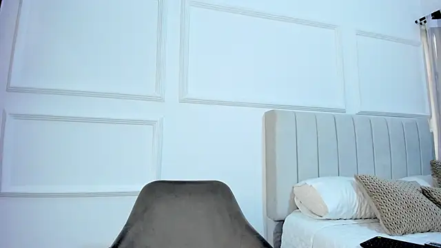 ada belucci online show from November 2025 07:39:02 PM