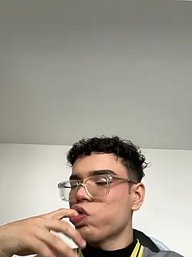 Snapshot of Matthew_Foxx_ chatting on October 2025 06:30:02 PM Matthew Foxx  online show from October 2025 06:30:02 PM