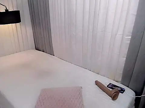 Xhugejerkingtrans online show from April 2026 03:40:02 AM