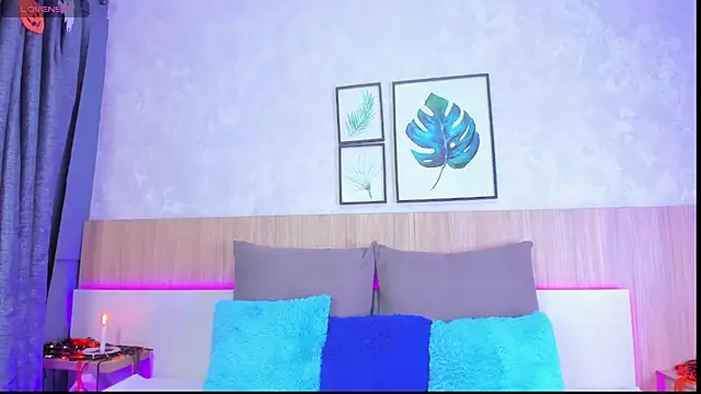 Alanna-Hank online show from October 2025 03:32:01 AM