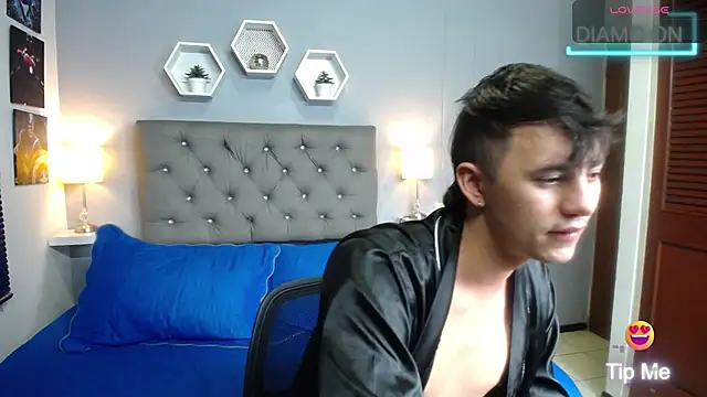 paul myller online show from October 2025 01:28:01 AM