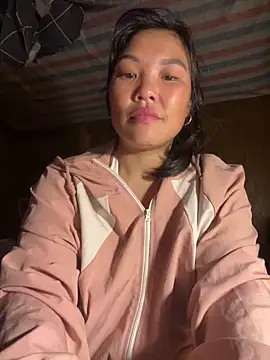 Snapshot of heodat-sexx chatting on November 2025 05:10:02 AM heodat-sexx online show from November 2025 05:10:02 AM