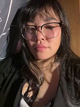 Snapshot of heodat-sexx chatting on November 2025 10:25:02 PM heodat-sexx online show from November 2025 10:25:02 PM