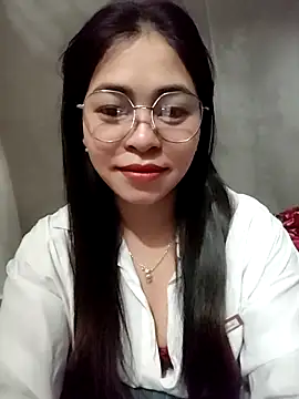 Snapshot of Bamboo-niee123 chatting on March 2026 11:00:01 PM Bamboo-niee123 online show from March 2026 11:00:01 PM