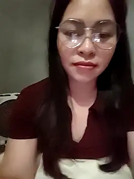 Snapshot of Bamboo-niee123 chatting on April 2026 03:12:01 PM Bamboo-niee123 online show from April 2026 03:12:01 PM