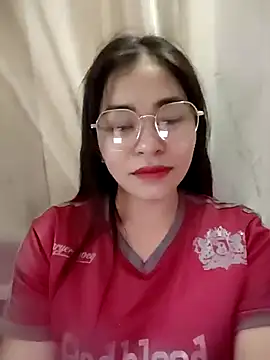 Snapshot of Bamboo-niee123 chatting on May 2026 01:43:02 AM Bamboo-niee123 online show from May 2026 01:43:02 AM