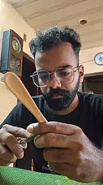 nithinrr online show from November 2025 03:31:02 AM