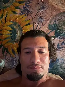 Snapshot of Mosterdam chatting on October 2025 06:06:02 AM Mosterdam online show from October 2025 06:06:02 AM