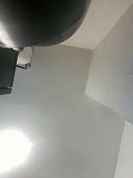 triquetteAUrdv online show from October 2025 08:07:02 AM