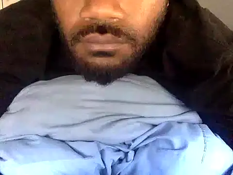 blackpirates25 online show from October 2025 11:18:02 PM