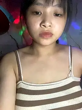 Snapshot of Tina-Marie chatting on October 2025 03:57:02 PM Tina-Marie online show from October 2025 03:57:02 PM