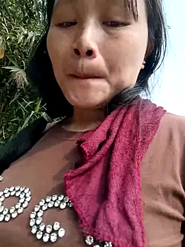 yoyo-mi online show from April 2026 02:18:01 AM