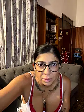 Snapshot of solmorochia chatting on December 2025 12:59:02 AM solmorochia online show from December 2025 12:59:02 AM