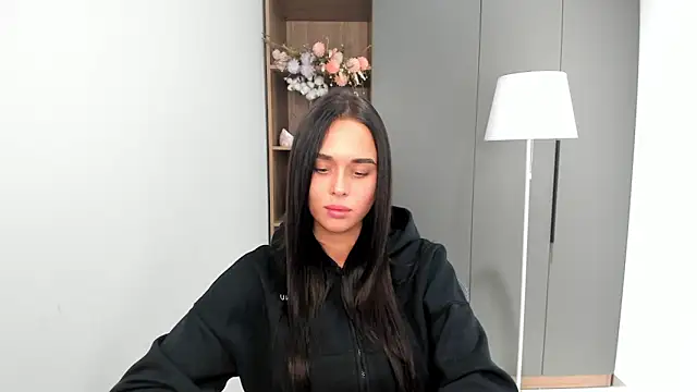 Snapshot of MagdalenWikle chatting on October 2025 05:08:01 AM MagdalenWikle online show from October 2025 05:08:01 AM