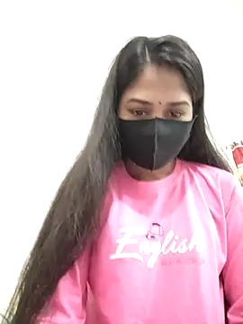 Green LaDY66 online show from December 2025 09:06:01 AM