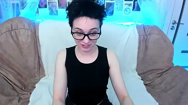 ErickaFetish online show from December 2025 05:09:01 PM