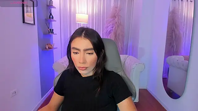 Snapshot of MelodyVega_ chatting on November 2025 12:40:02 PM MelodyVega online show from November 2025 12:40:02 PM