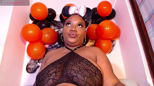 julieth brown1 online show from October 2025 10:44:02 PM