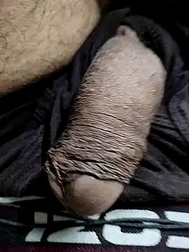 female hunterr online show from October 2025 04:41:02 PM