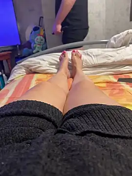 Snapshot of Lylyetcedric chatting on January 2026 10:13:02 PM Lylyetcedric online show from January 2026 10:13:02 PM