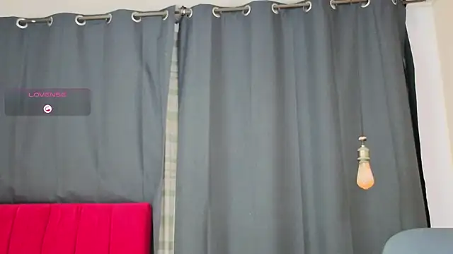 Flor Gil online show from December 2025 03:46:02 AM