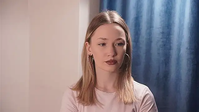 Snapshot of GaryKanney chatting on October 2025 04:48:01 AM GaryKanney online show from October 2025 04:48:01 AM