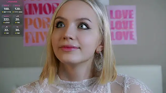 VetaManhardt online show from March 2026 10:37:01 PM