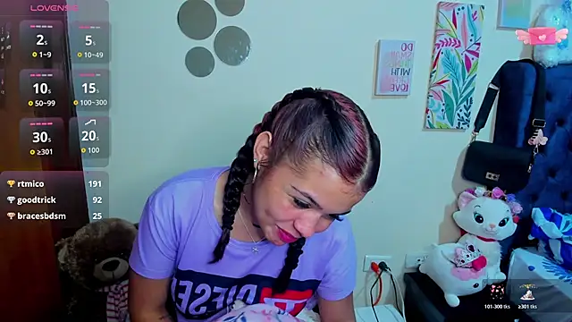 Emma boo online show from November 2025 03:12:01 AM