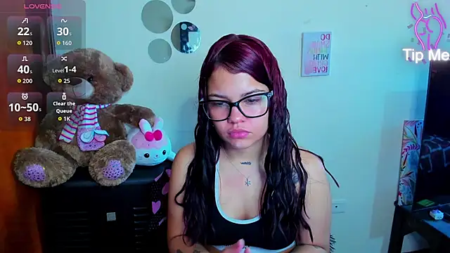 Emma boo online show from March 2026 01:50:01 PM